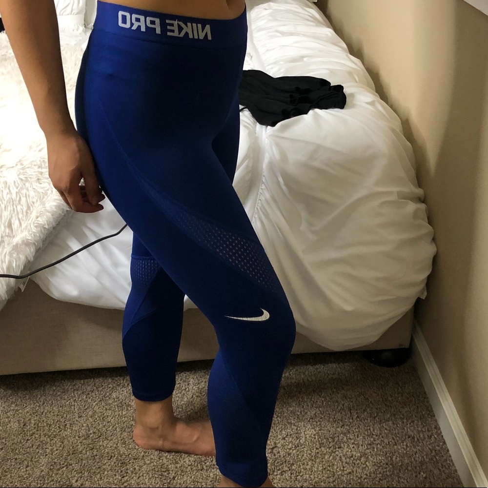 Blue Nike Pro Leggings